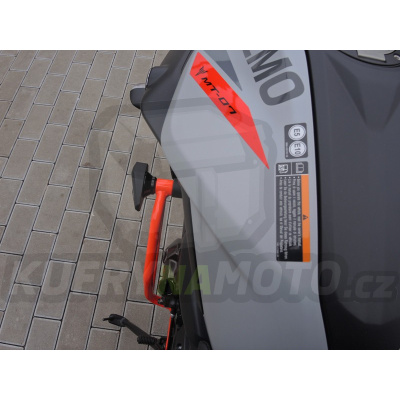Padací rámy RD Moto CF79R Yamaha MT-07 / XSR 700 2014-2021              červená+slider SL01